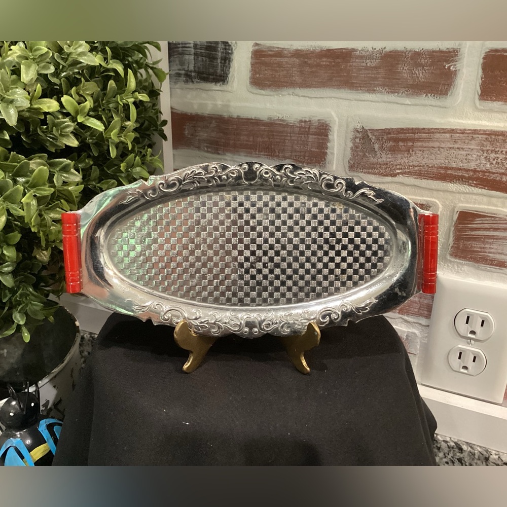 🔴 Vintage Occupied Japan Historic Piece - Metal Crafted Tray - 1945 to 1952